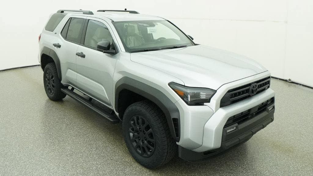 Used 2026  Toyota SR5 image 12