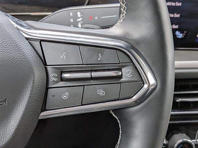 2025 Chevrolet Traverse LT - Photo 25