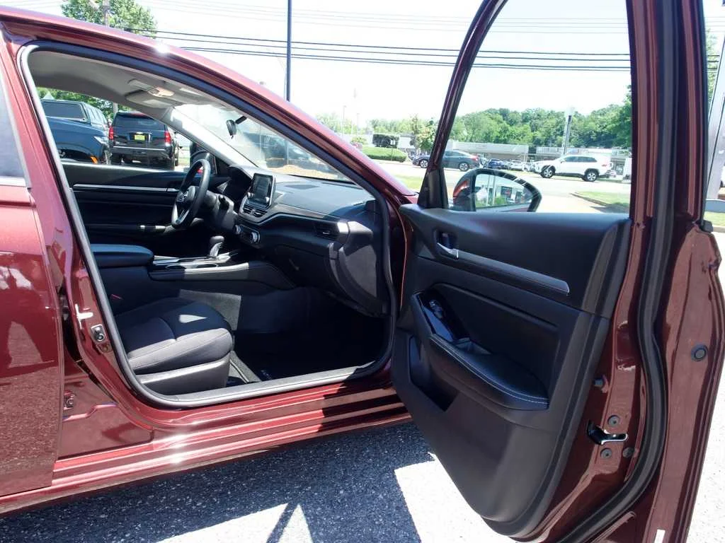 2023 Nissan Altima SV - Photo 34