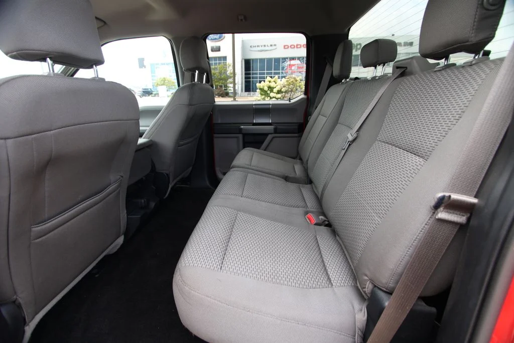 Used 2015 Red Ford XLT image 7
