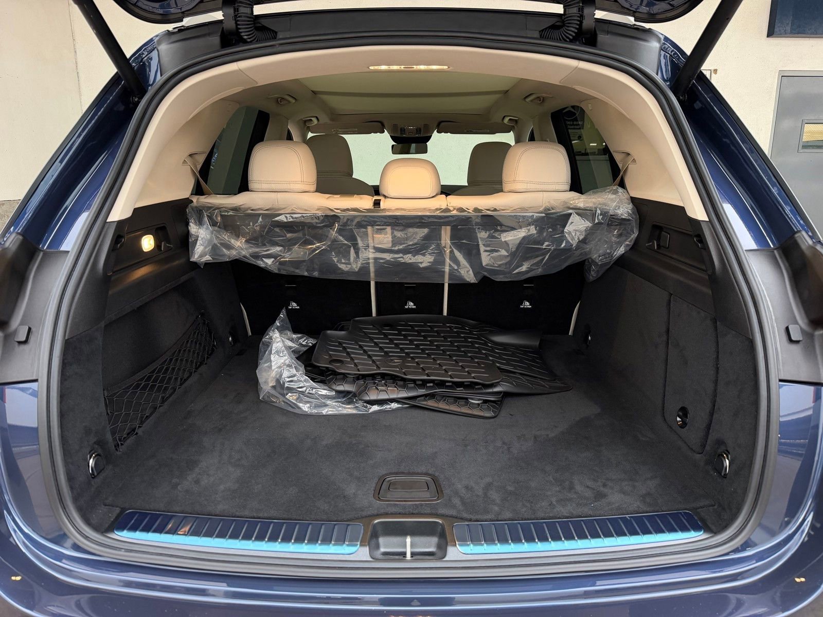 New 2026 Twilight Blue Metallic Mercedes-Benz GLE 450 image 45