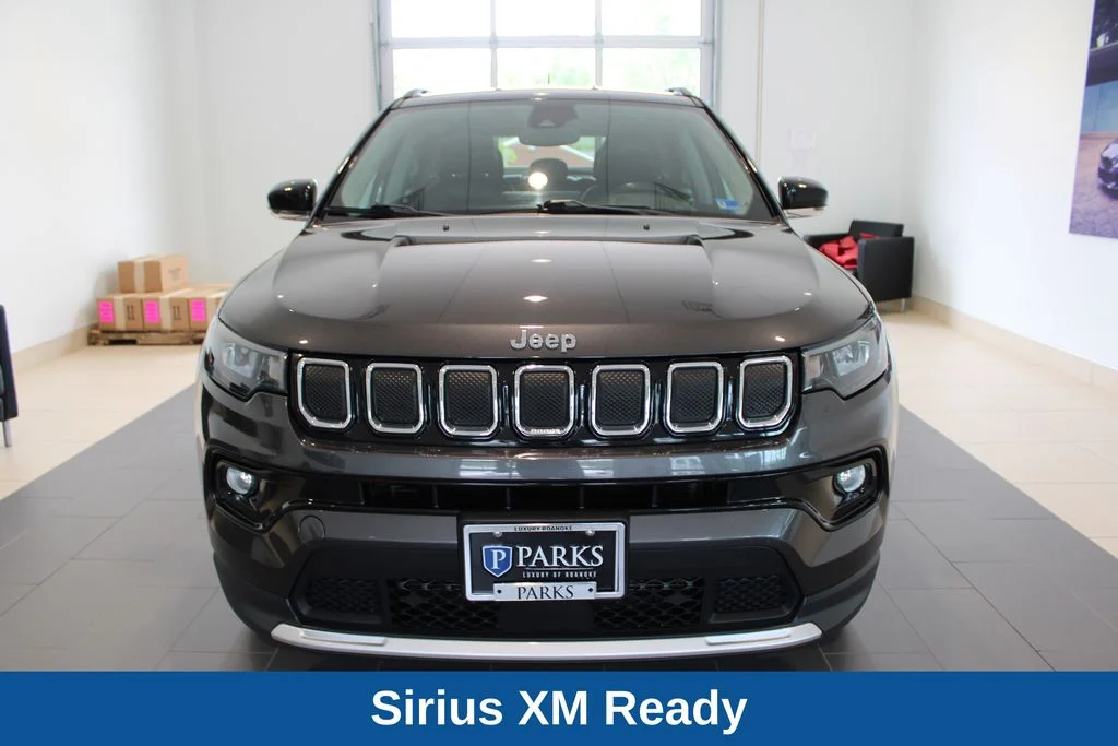 Used 2022 Gray Jeep Limited image 14