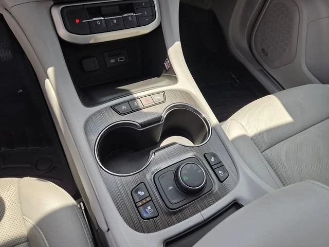 2023 GMC Acadia SLT - Photo 27
