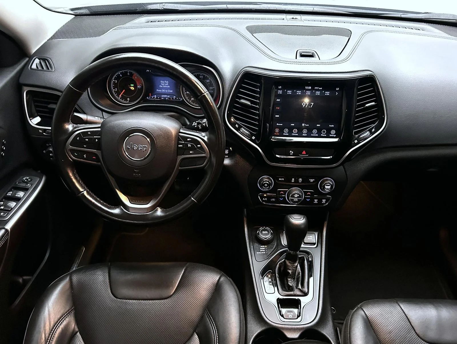 Used 2020 Silver Jeep Limited image 14