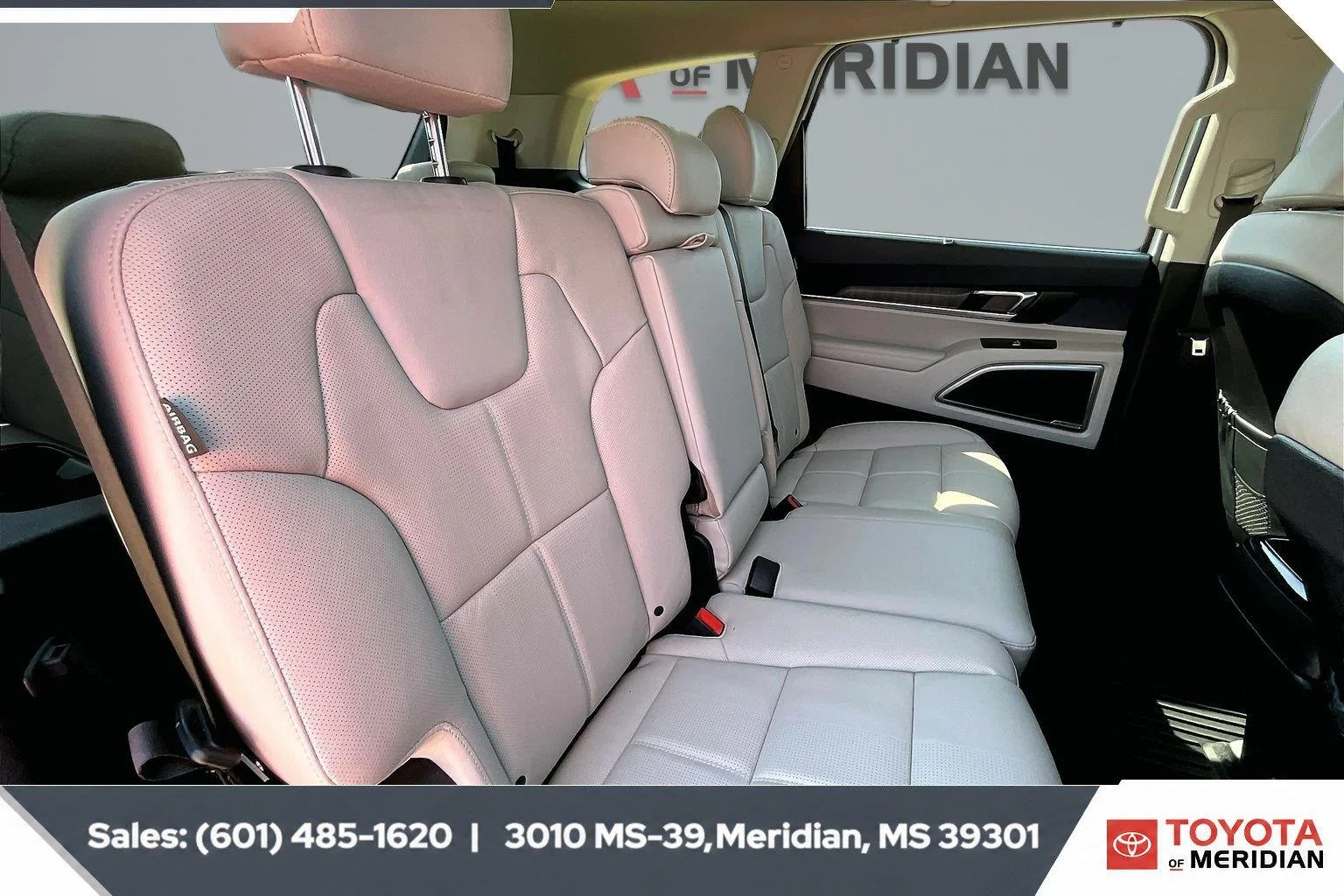 Used 2025 Glacial White Pearl Kia EX image 20