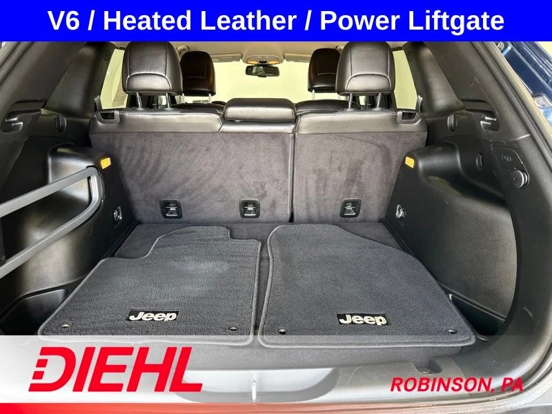 Used 2018 Blue Jeep Limited image 9