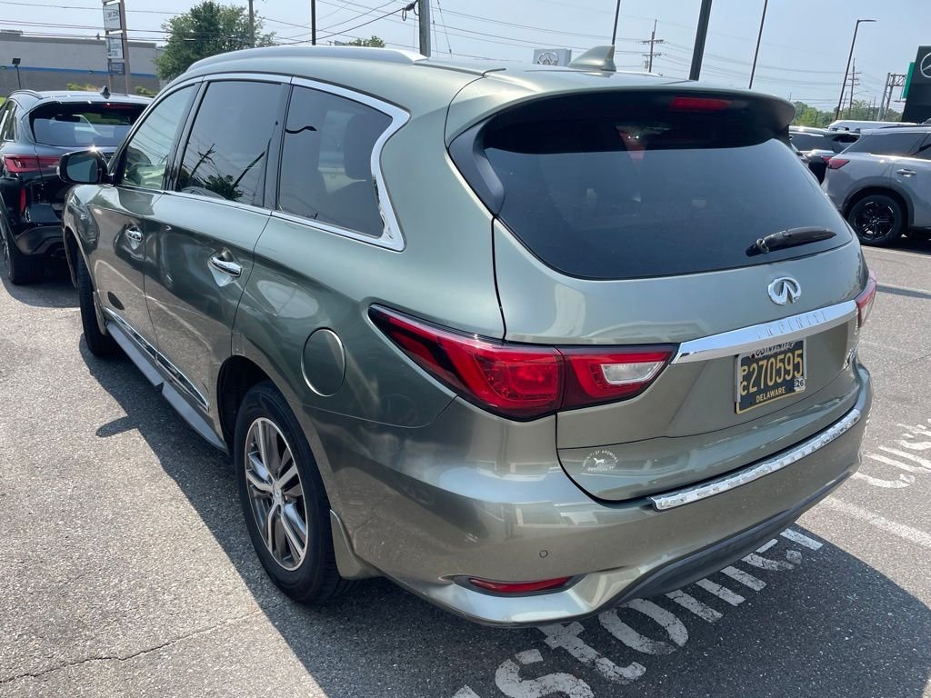 Used 2016 Jade Green INFINITI Base image 3