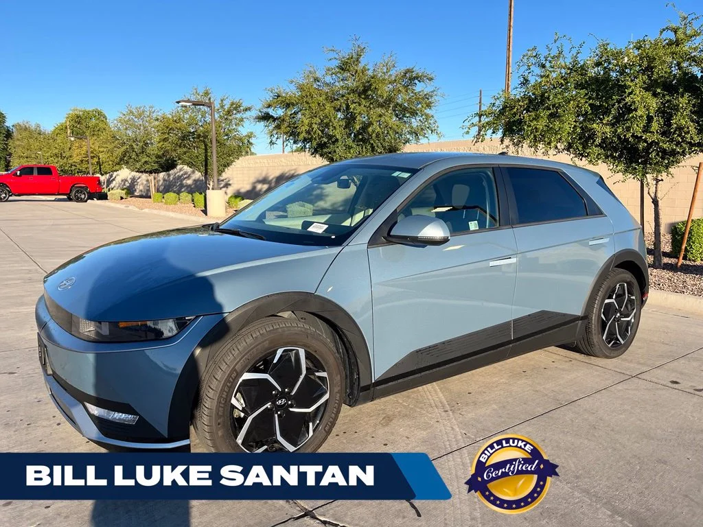 Certified Used 2024 Blue Hyundai SEL image 1