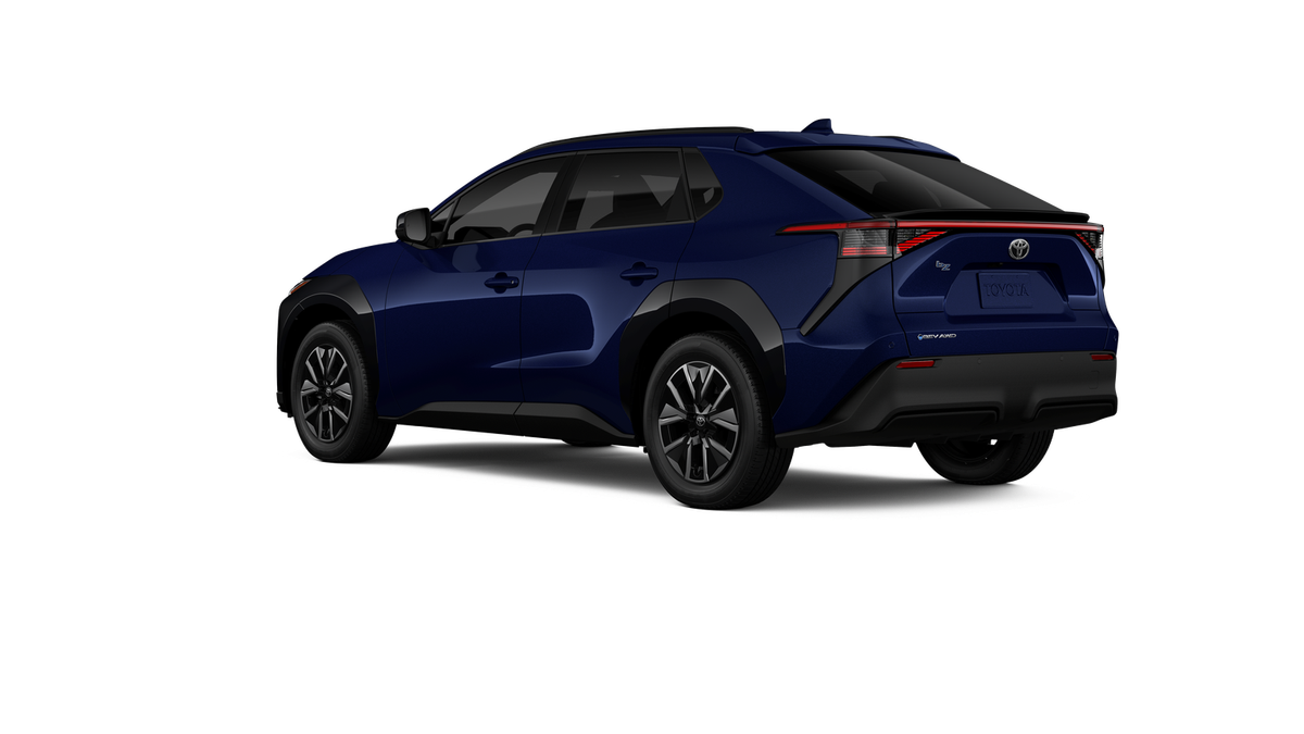 2026 Toyota bZ XLE - Photo 7