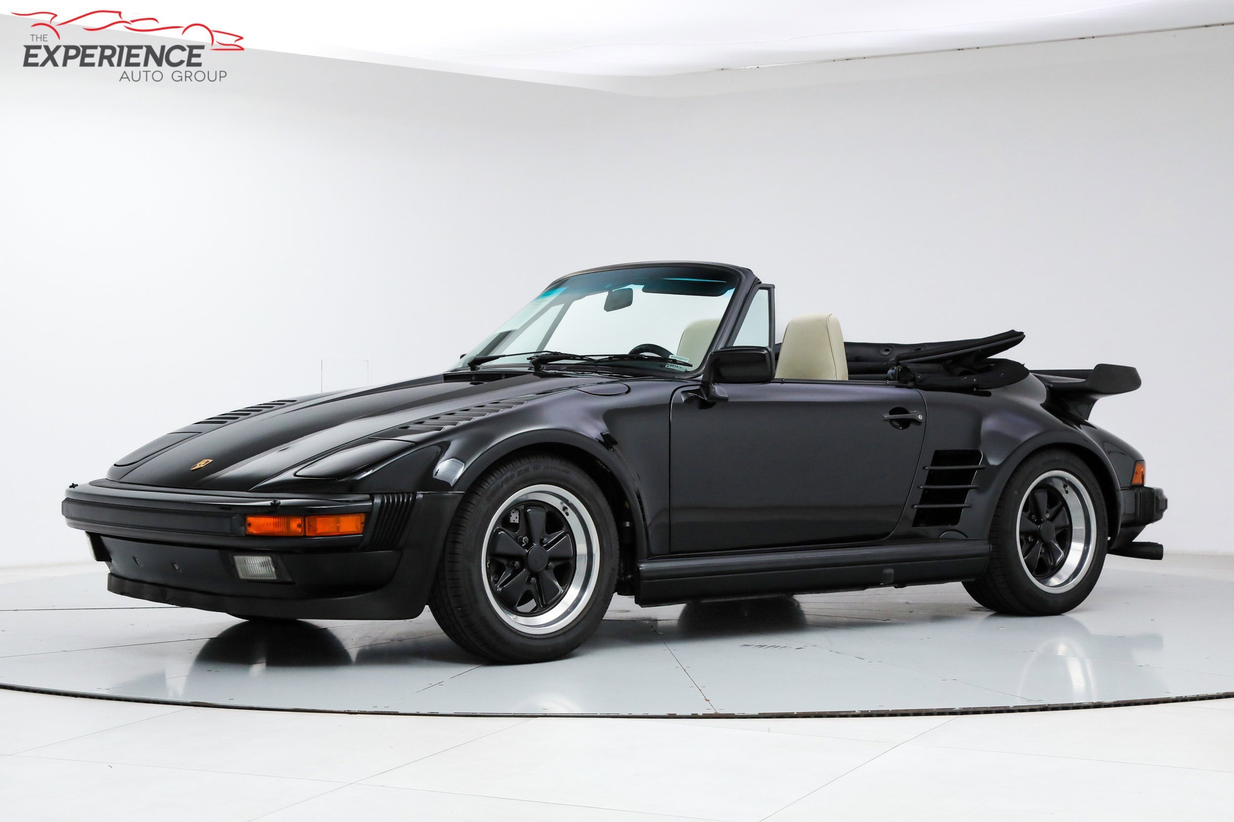 1989 Porsche 911's photo