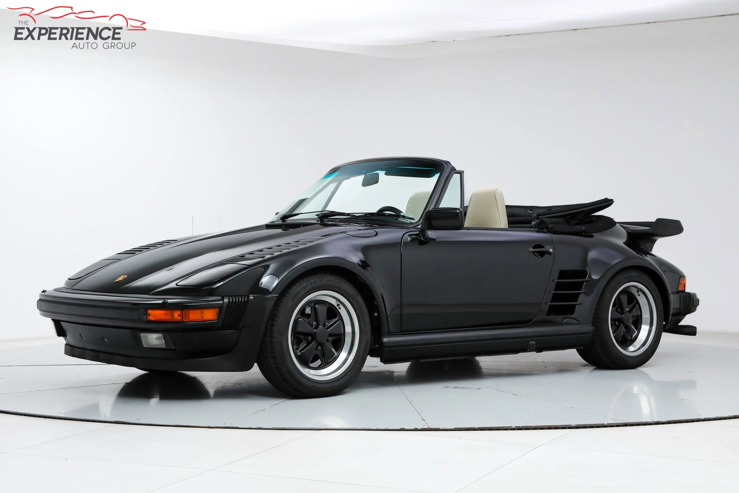 1989 Porsche 911's photo