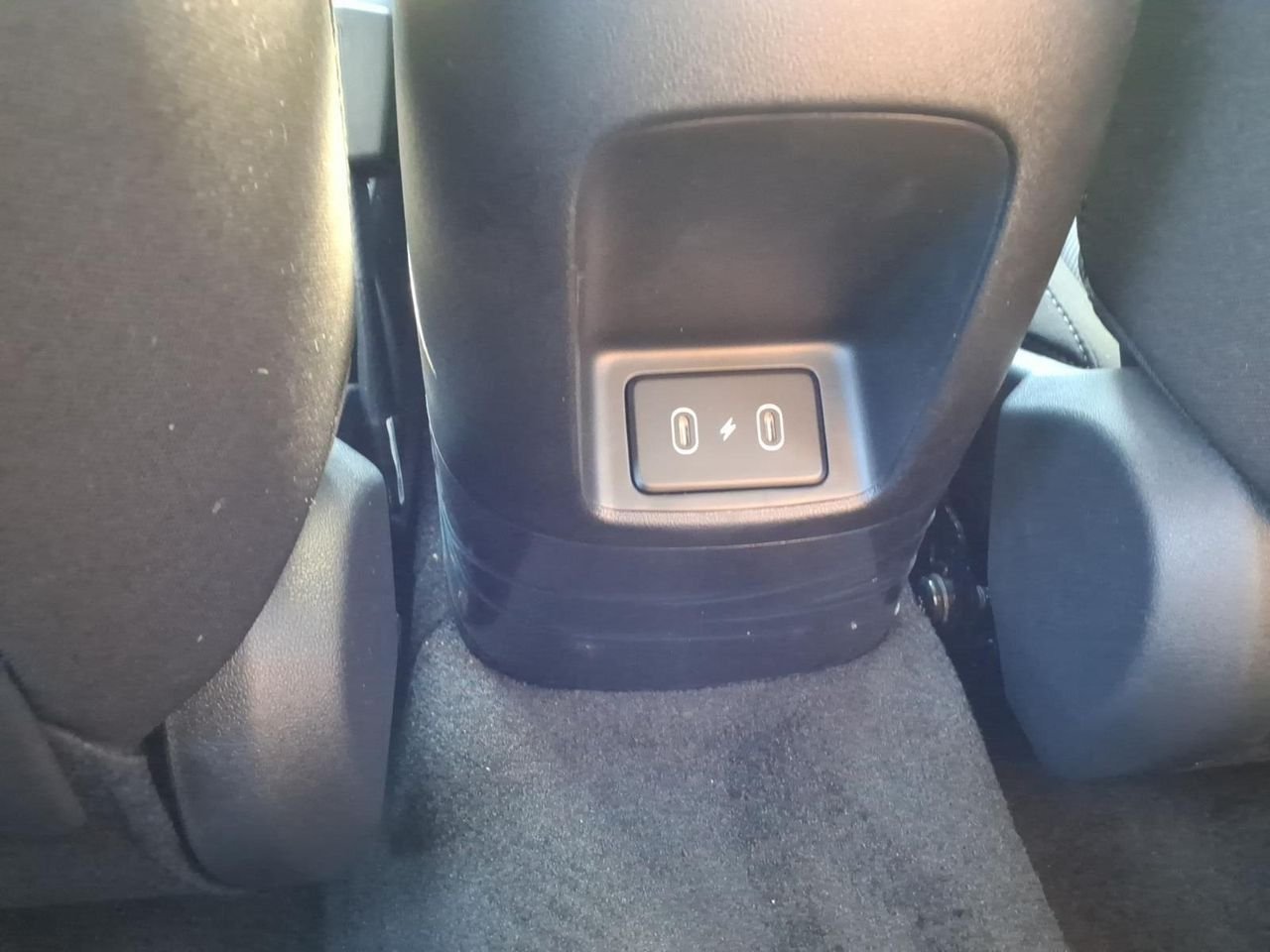 New 2026 Abyss Black Hyundai SE image 15