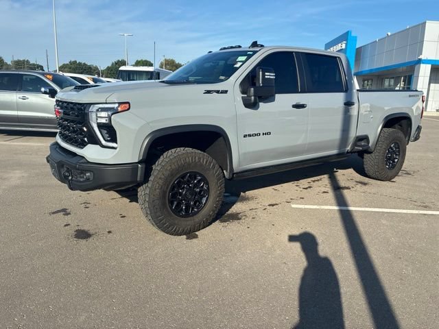 Used 2024 Slate Gray Metallic Chevrolet ZR2 image 2