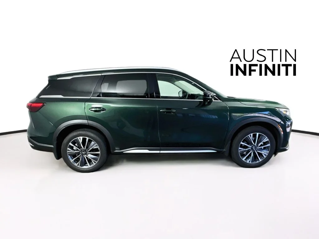Certified Used 2026 Green INFINITI LUXE image 11