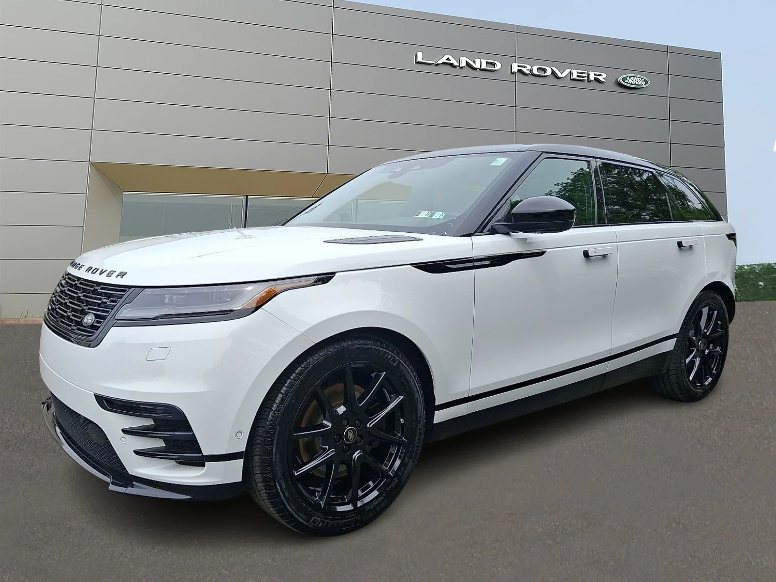 2026 Land Rover Range Rover Velar