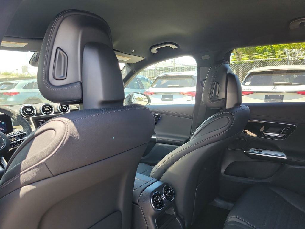 New 2026 MANUFAKTUR Alpine Grey Mercedes-Benz GLC 300 image 11