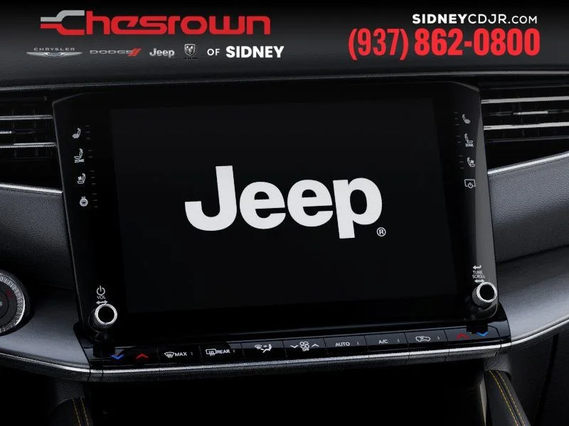 New 2026 Bright White Clear-Coat Exterior Paint Jeep 85th Anniversary Edition image 18