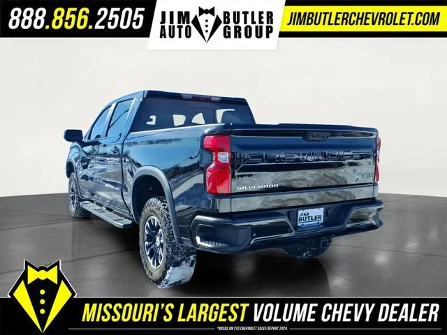Used 2023 Black Chevrolet ZR2 image 2