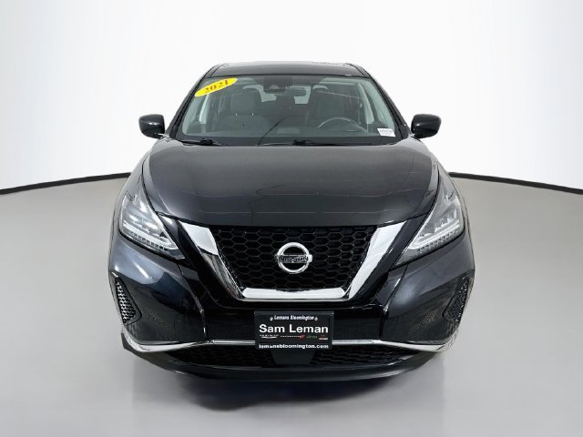 Used 2021 Black Nissan S image 2