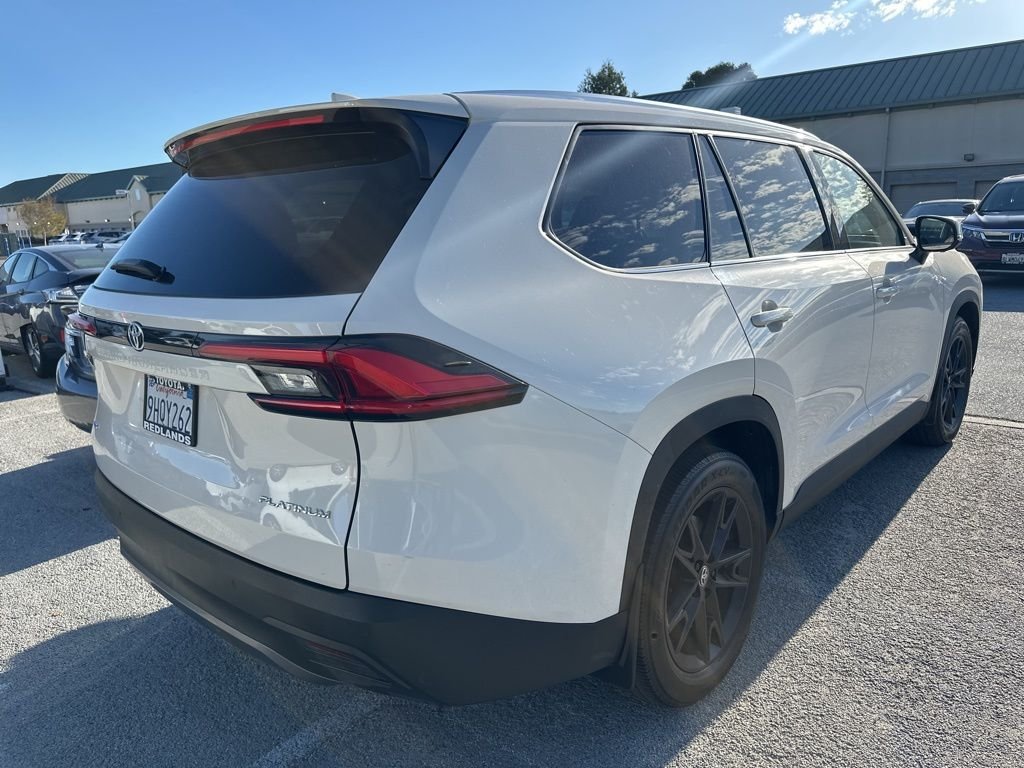 2024 Toyota Grand Highlander Platinum photo 5