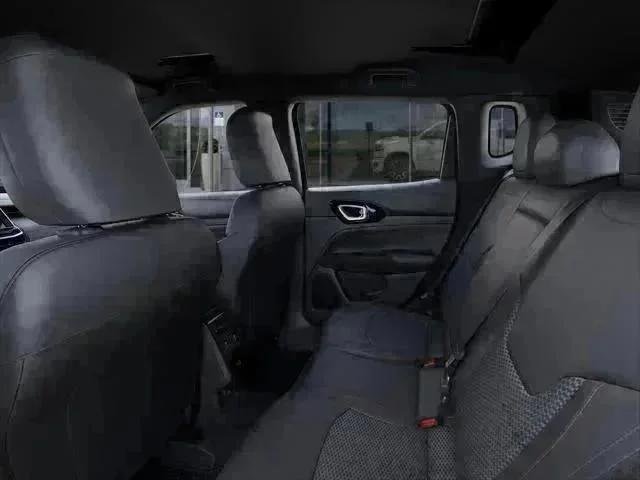 New 2026 Bright White Clear-Coat Exterior Paint Jeep Trailhawk image 89