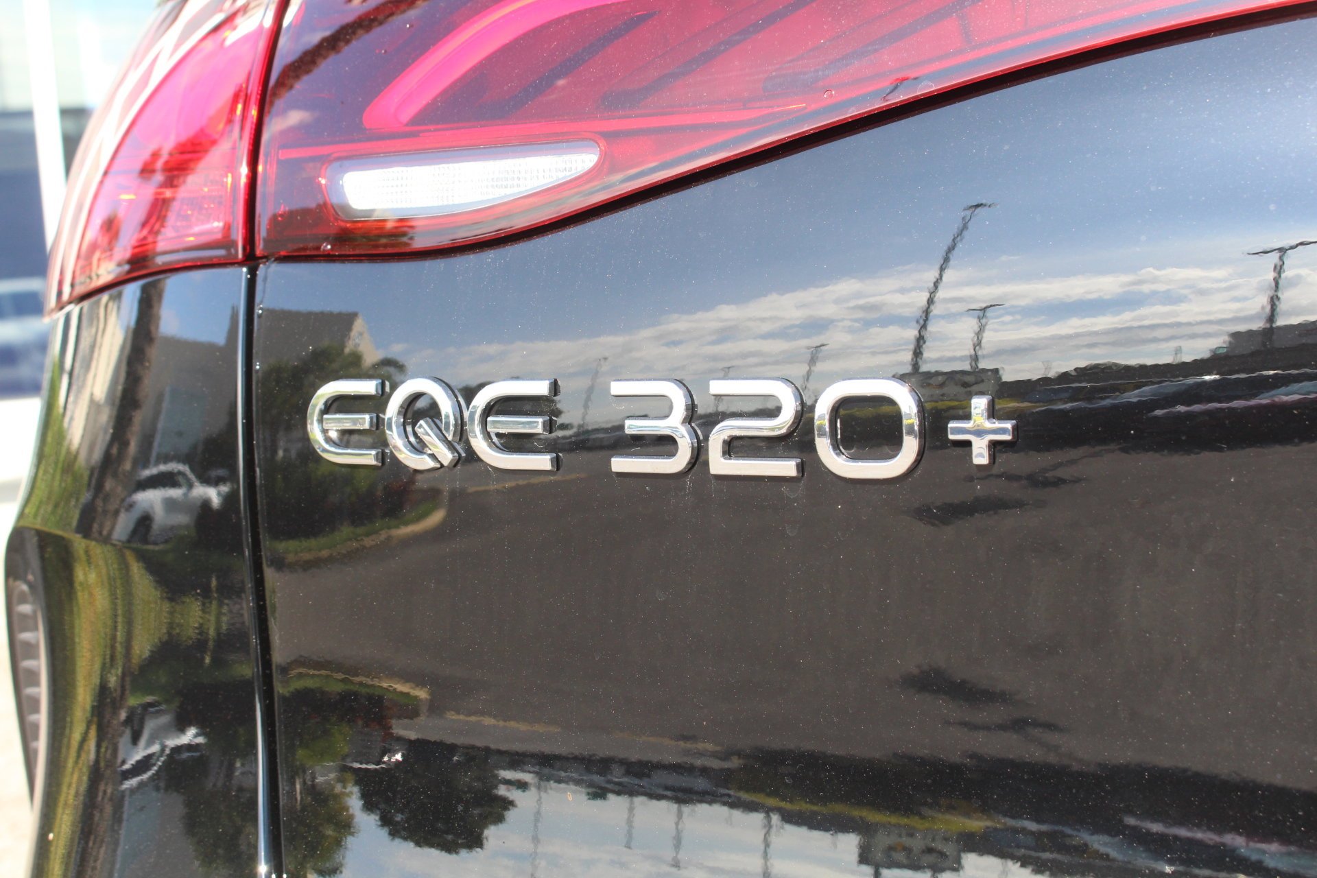 New 2026 Black Mercedes-Benz EQE 320+ image 6