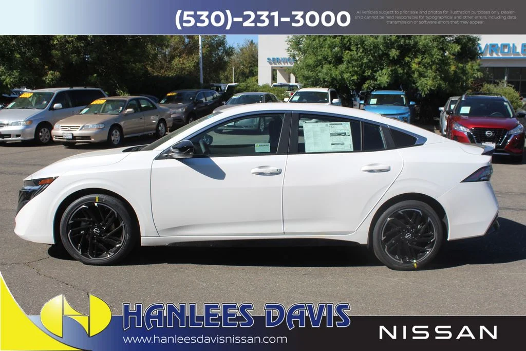 New 2026 Aspen White TriCoat Nissan SR image 2