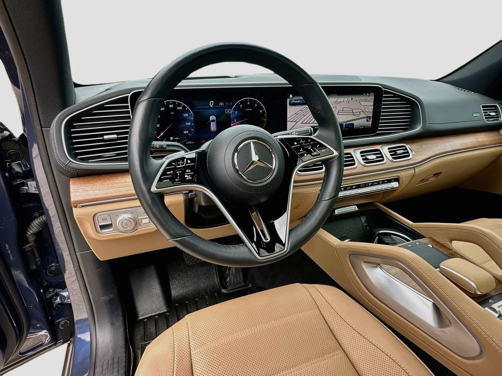 Certified Used 2026 Blue Mercedes-Benz GLE 580 image 11