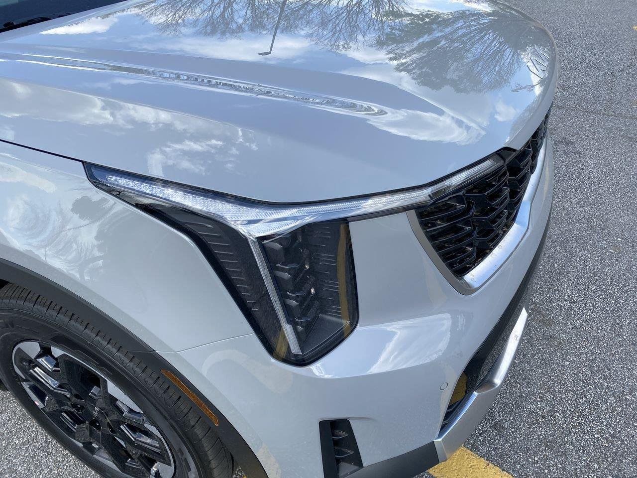 New 2026 Wolf Gray Kia S image 10