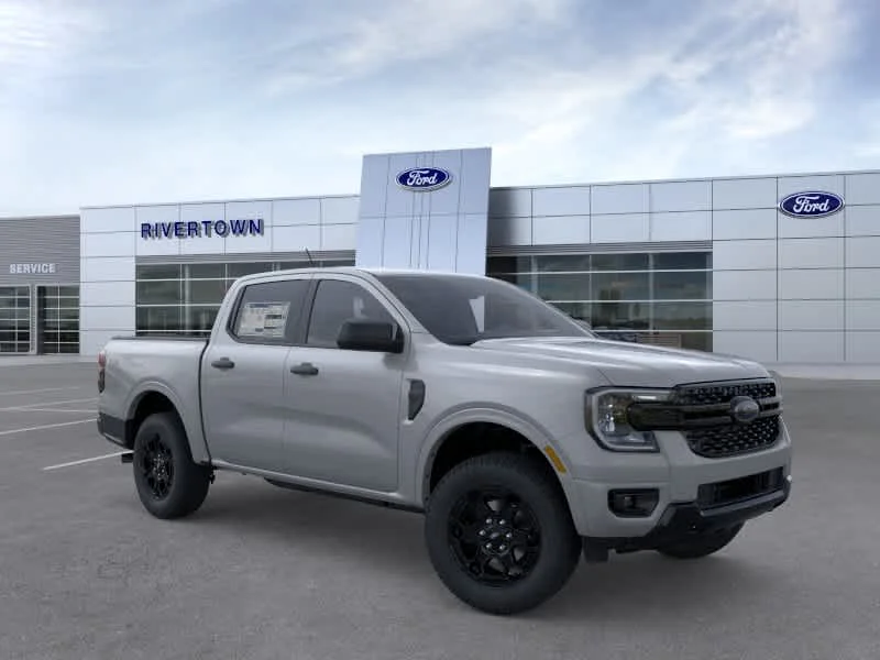 Used 2026 Avalanche Ford XLT image 7