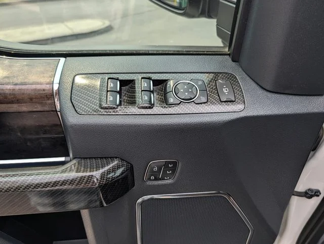 Used 2022 White Ford Lariat image 13