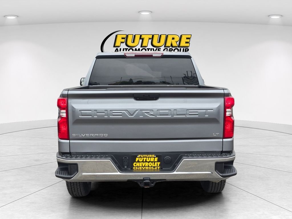 Used 2021 Gray Chevrolet LT image 5