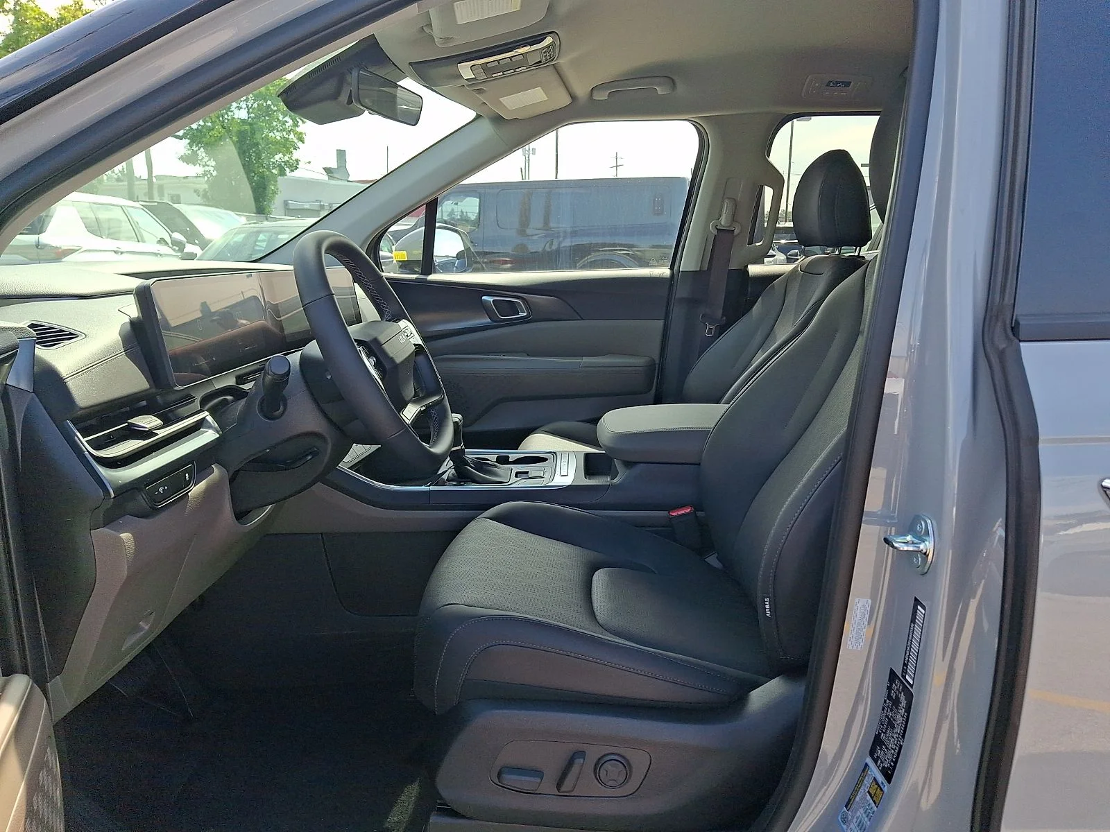New 2027 White Kia LXS image 11