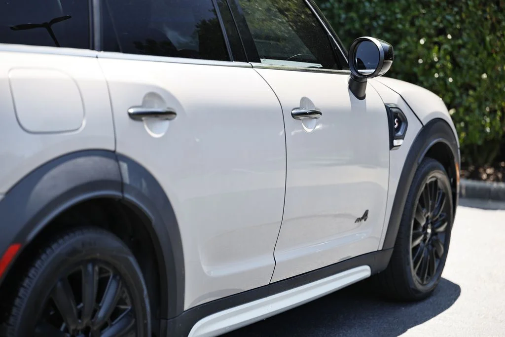 Used 2023 Rooftop Gray Metallic MINI Signature image 9