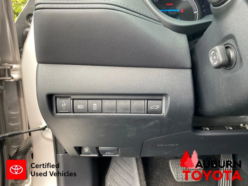 Used 2024 Titanium Glow Toyota LE image 35