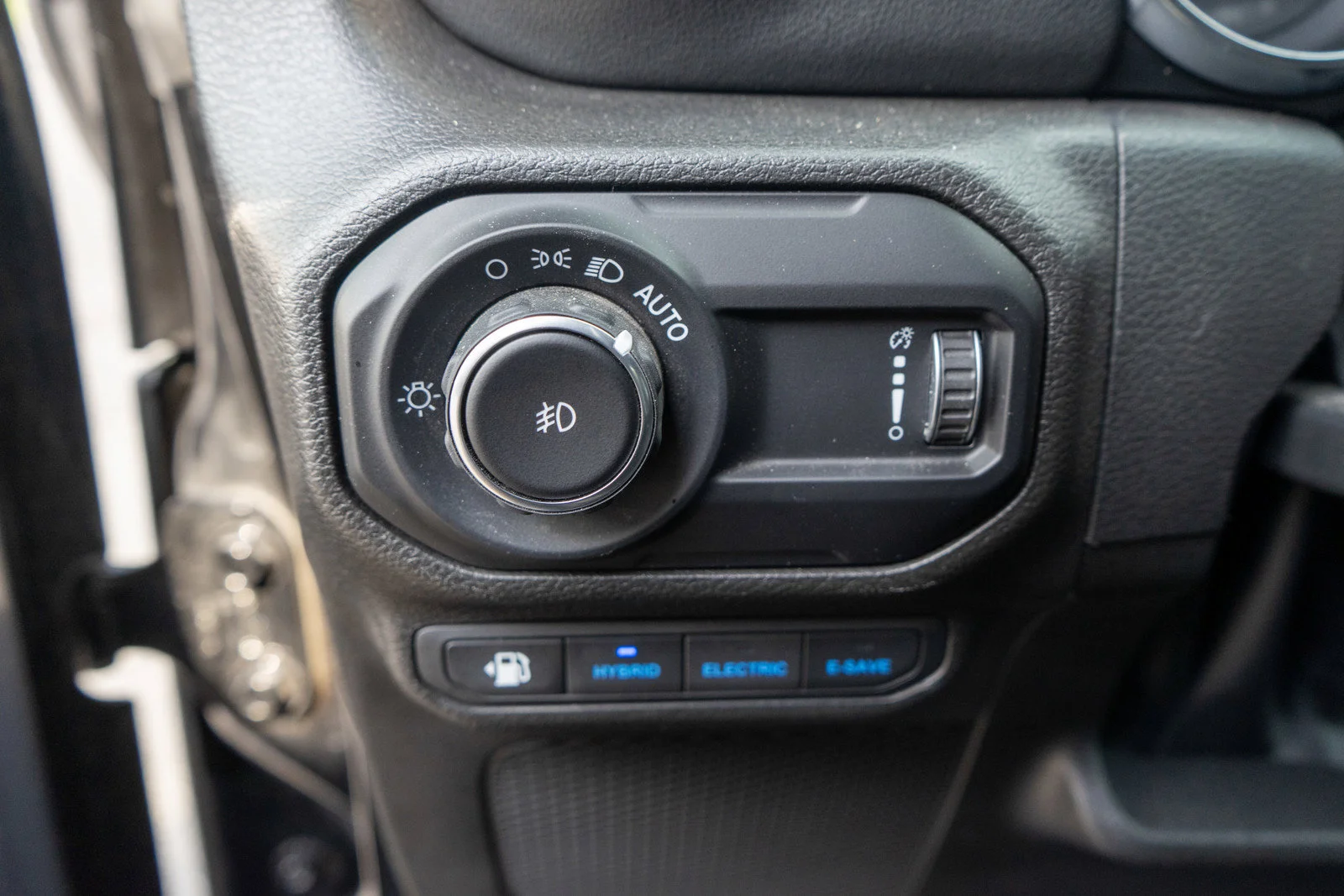 Used 2023 Black Clearcoat Jeep Sahara 4xe image 16