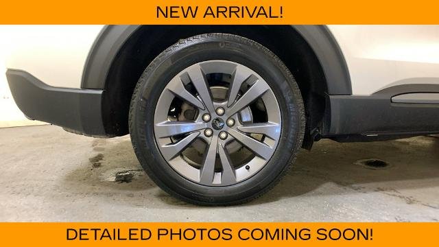 Certified Used 2023 White Metallic Ford XLT image 65