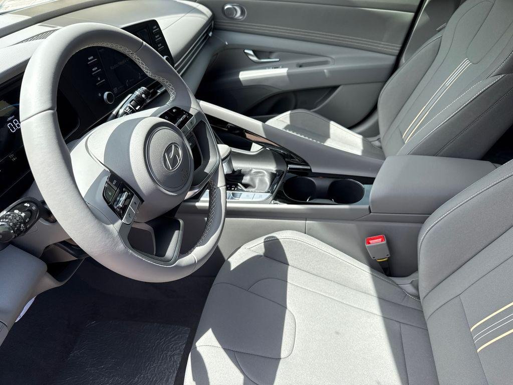 New 2026 Gray Hyundai SEL Sport Premium image 17