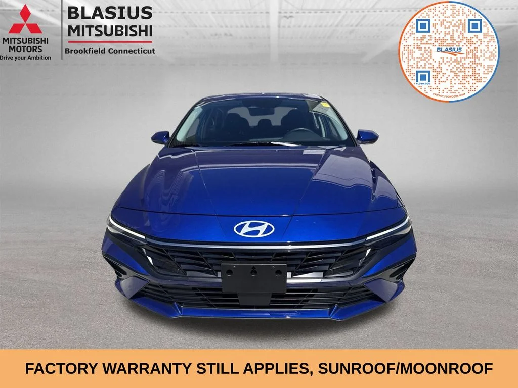 Used 2024 Blue Hyundai SEL image 3