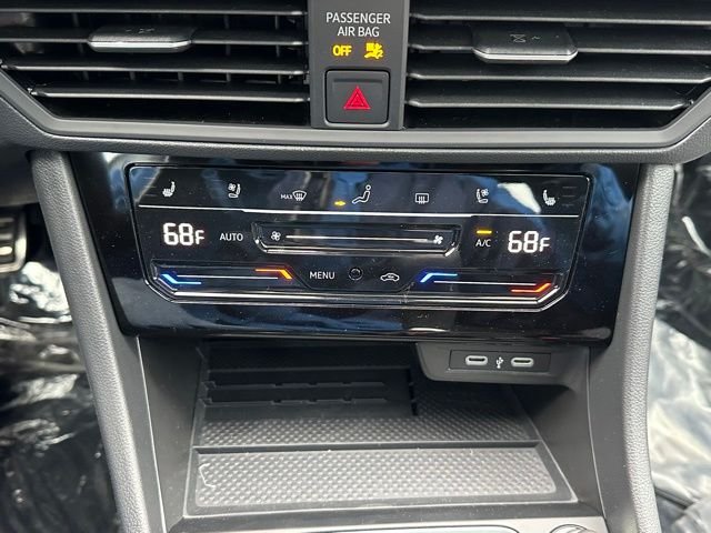 New 2026 Pure White Volkswagen 2.0T Autobahn image 30