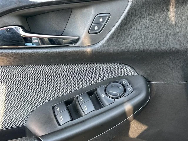 Used 2025 Gray Chevrolet LT image 17