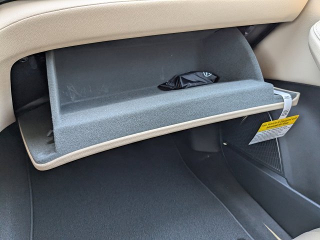 New 2026 Platinum White Pearl Acura Base image 27