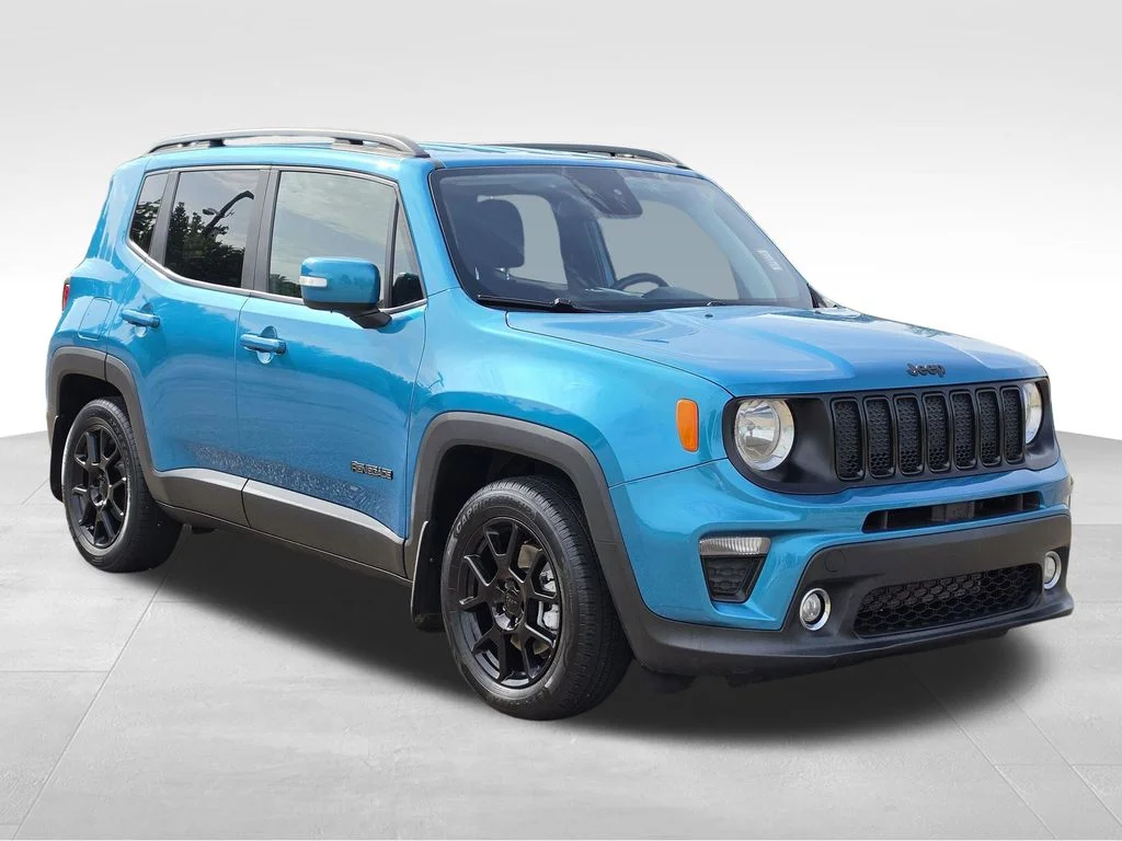 Used 2019 Teal Jeep Latitude image 4