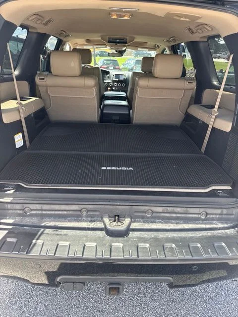 Used 2021 Black Toyota Platinum image 9