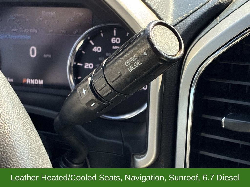 Used 2022 White Ford Lariat image 29