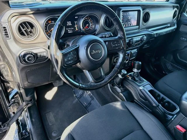 Used 2021 Black Jeep Unlimited Sport S image 9