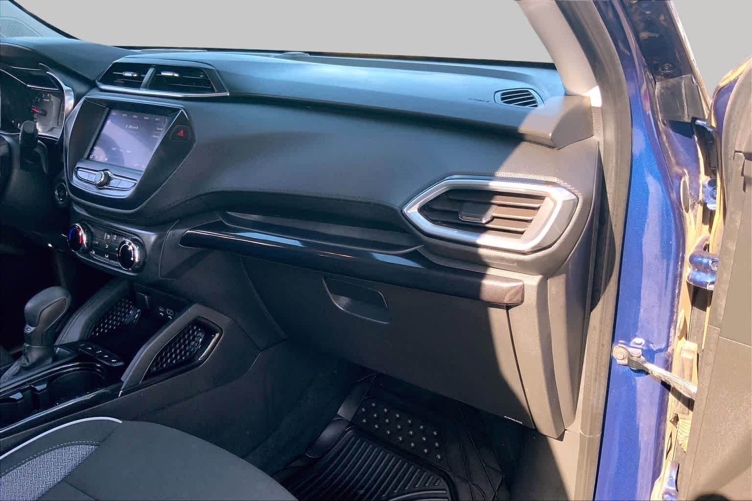Used 2023 Blue Glow Metallic Chevrolet LT image 19