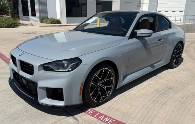 Used 2024 Brooklyn Grey Metallic BMW Base image 1