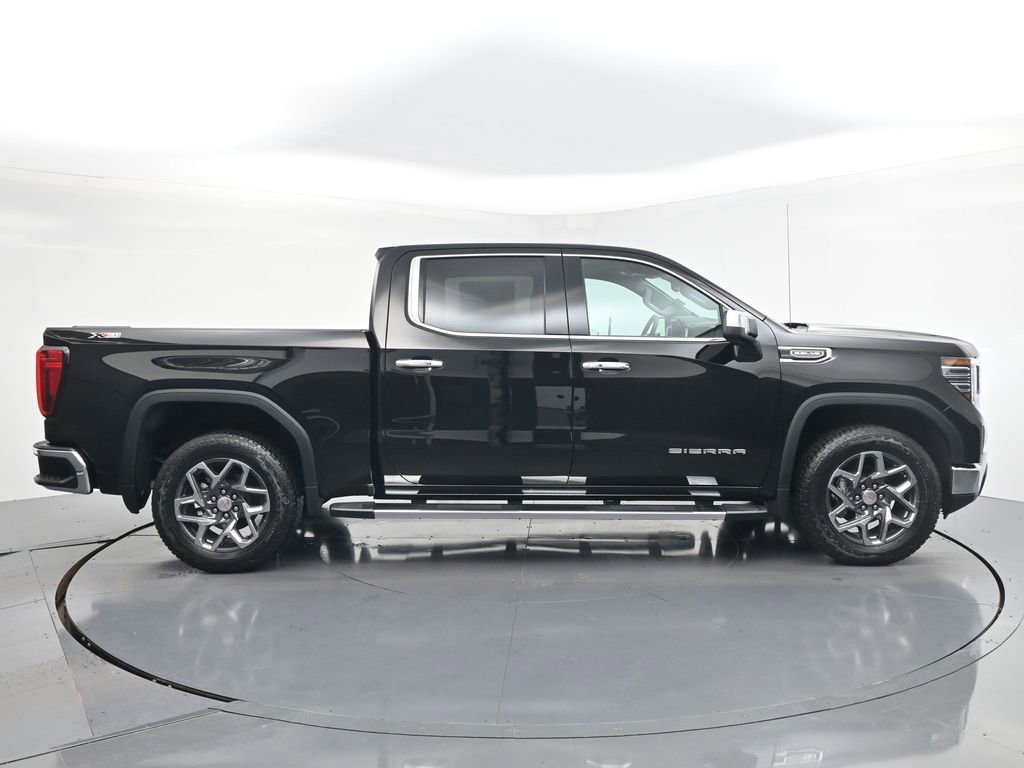 New 2026 Onyx Black GMC SLT image 6