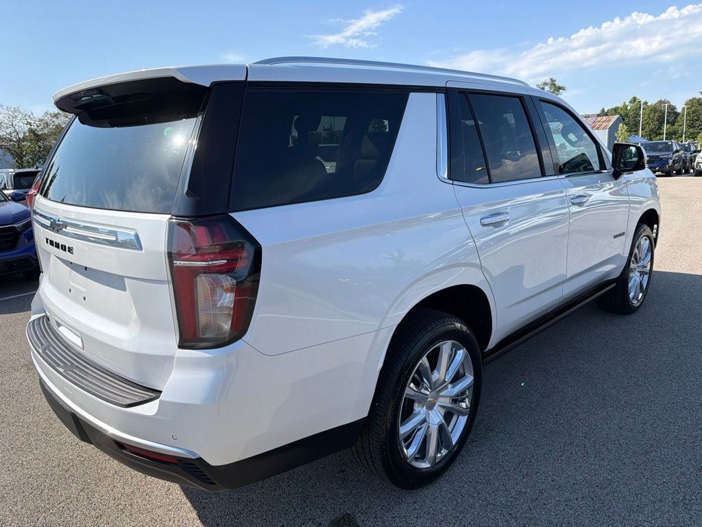 Used 2024 Beige Chevrolet High Country image 7